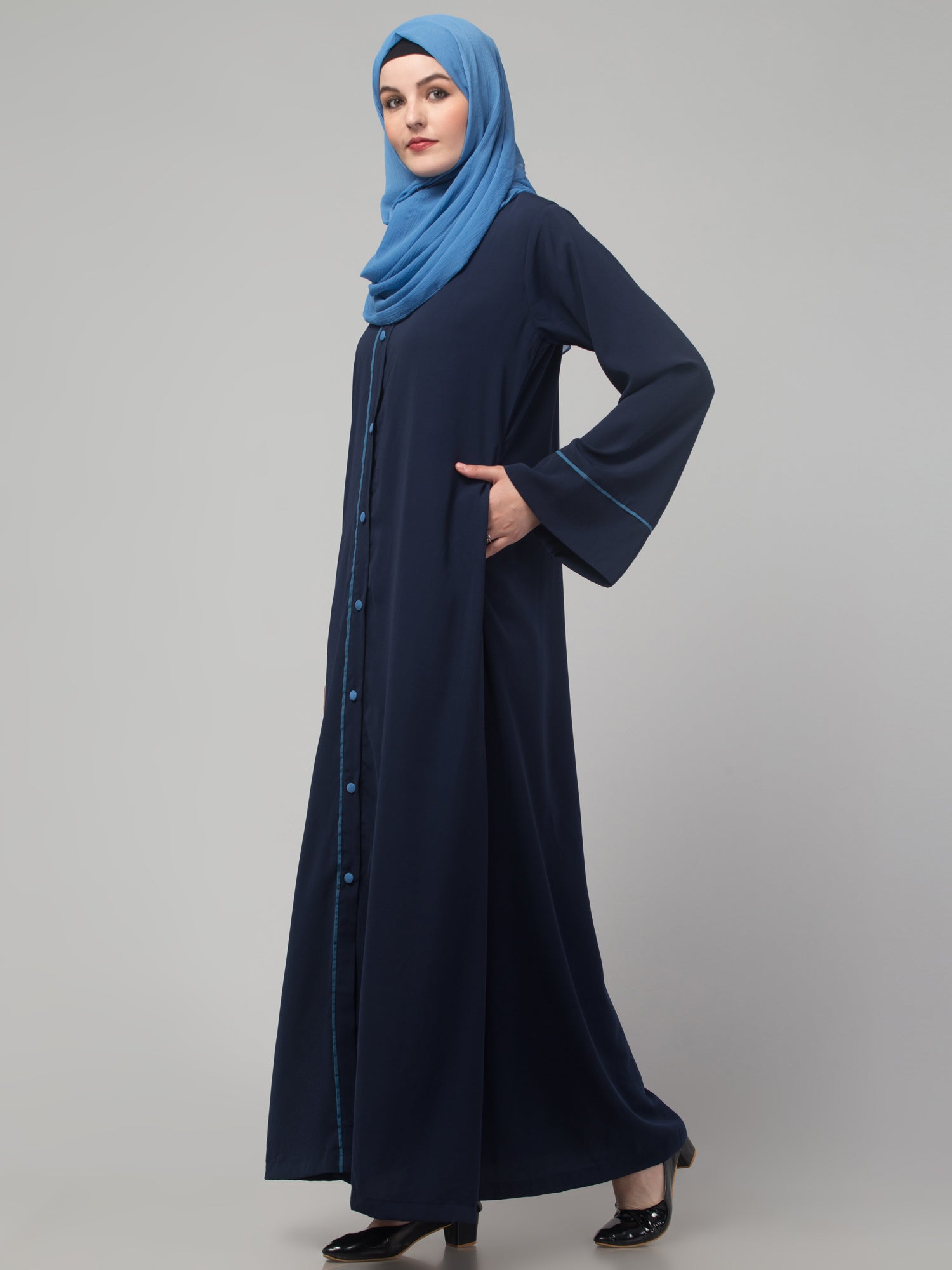 FRONT-ABAYA