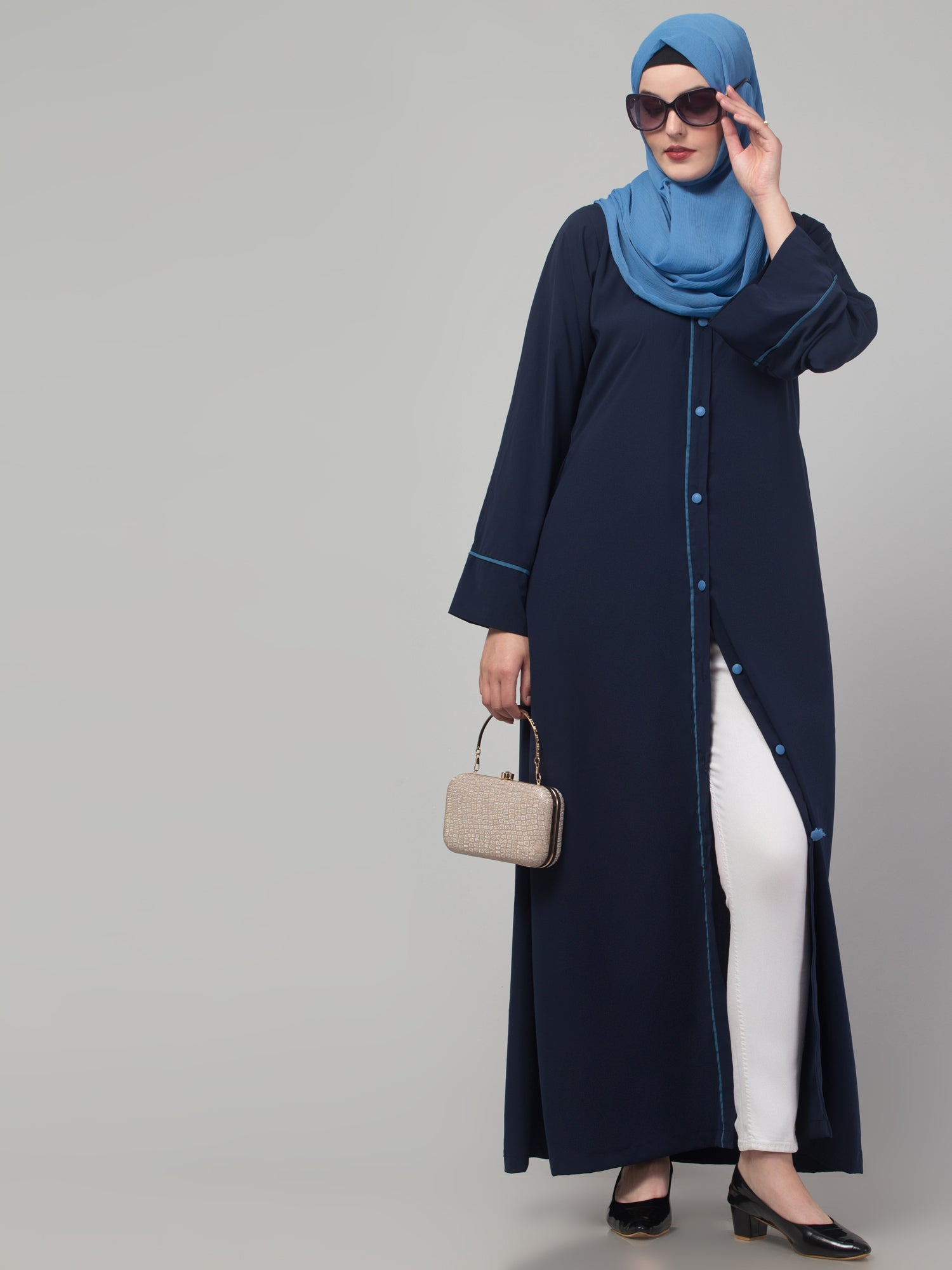 FRONT-ABAYA